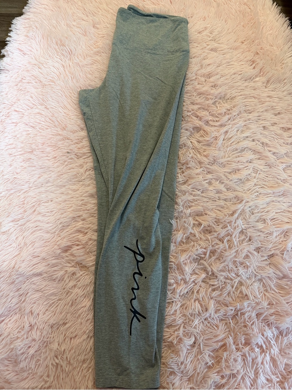 PINK Victoria's Secret Heather Gray Leggings with Black Script
